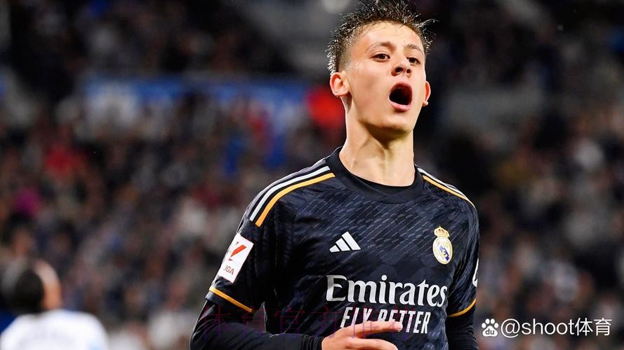 居勒尔:皇马在全力培养年轻人 不能上场时并不难过