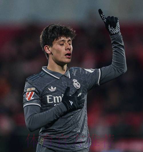 居勒尔:皇马在全力培养年轻人 不能上场时并不难过